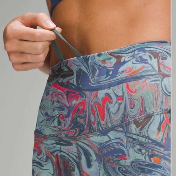 Lululemon Wunder Train High-Rise Crop 23 - Picture 3 of 8